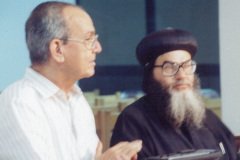 04-اجتماع-الاعضاء-بافتتاح-المركز